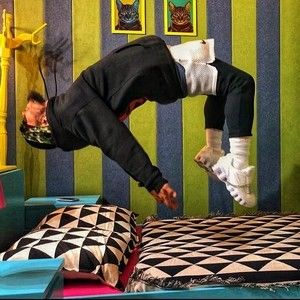 Meet your Posher, Vorn